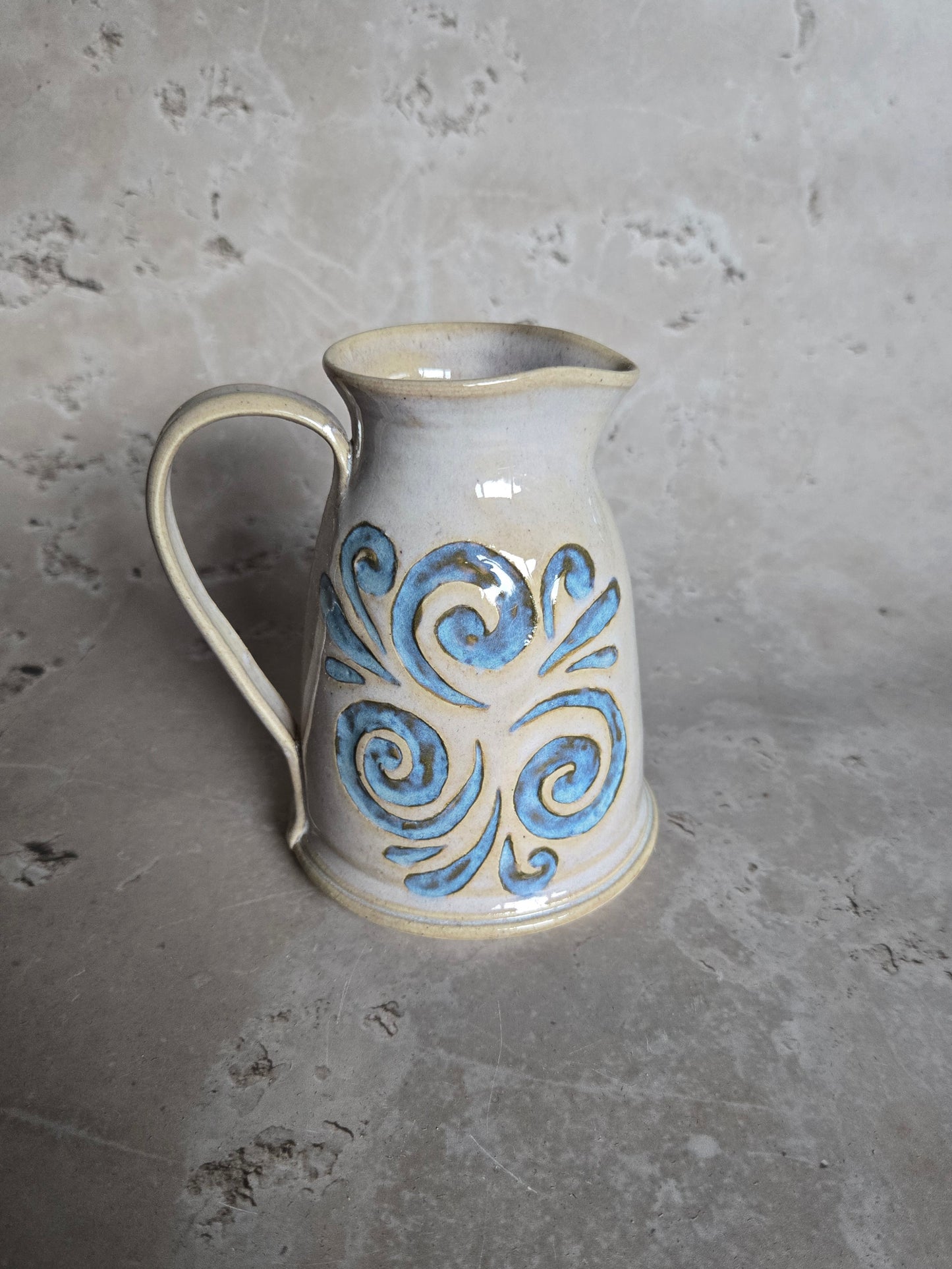 Whisky water jug | trefoil