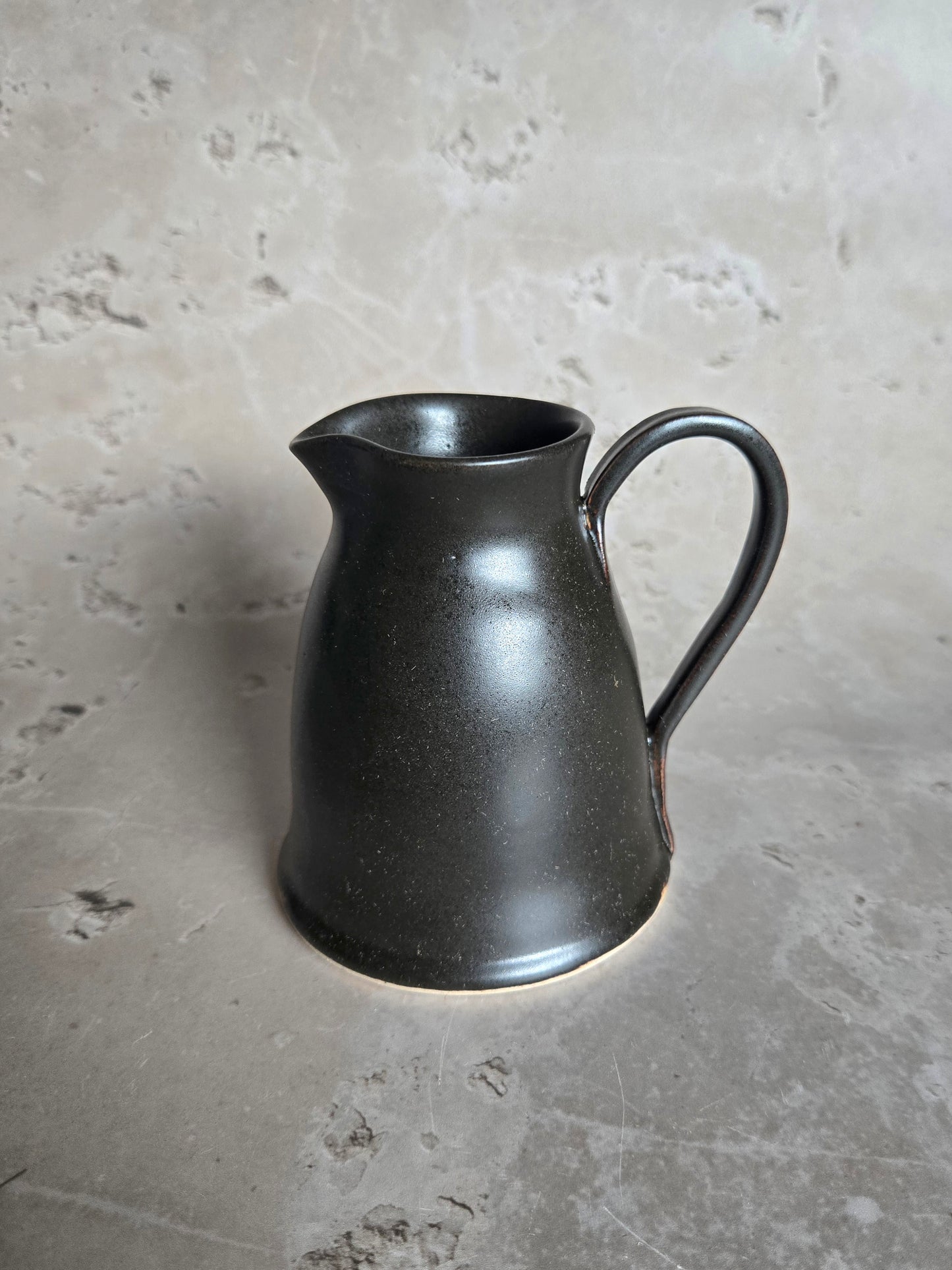 Whisky water jug | iron black