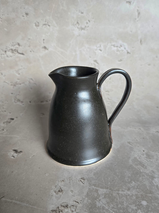 Whisky water jug | iron black