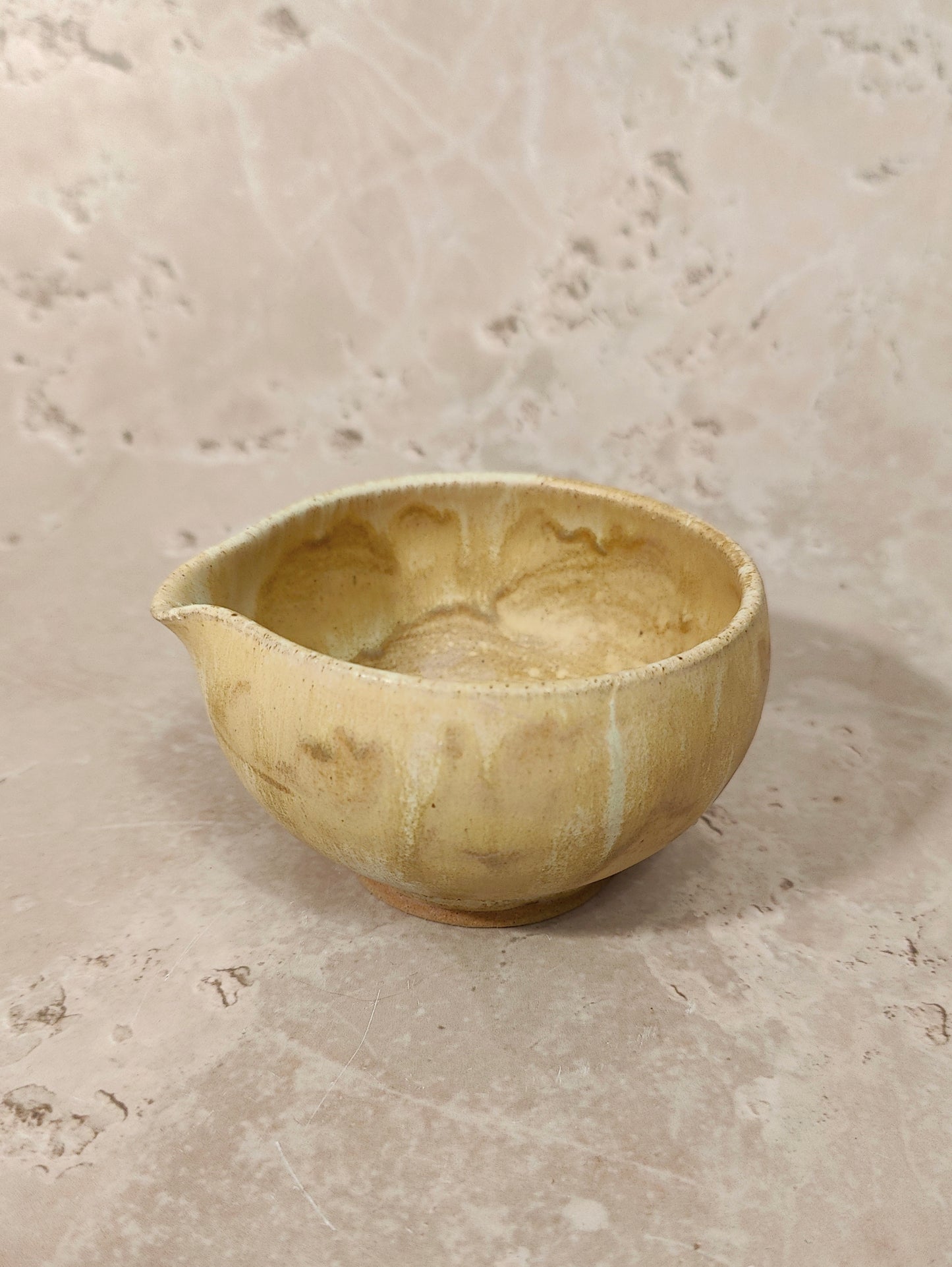 Little mixing bowl | layered honey